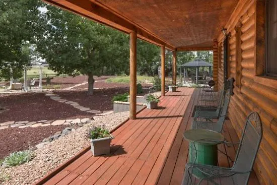 Secluded Retreat Pines Peace Privacy