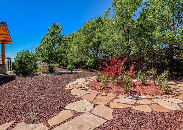 Holiday home Secluded Retreat Pines Peace Privacy *