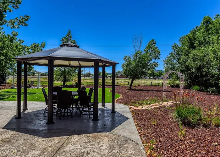Holiday home Secluded Retreat Pines Peace Privacy Williams