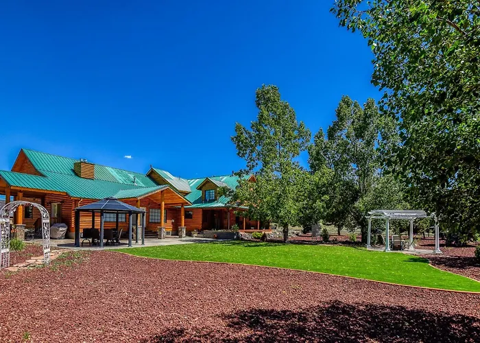 Secluded Retreat Pines Peace Privacy Holiday home *