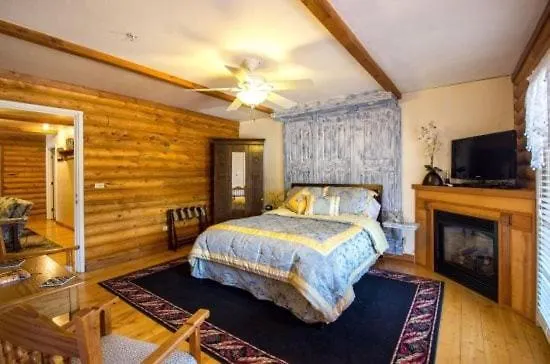 Secluded Retreat Pines Peace Privacy Holiday home *